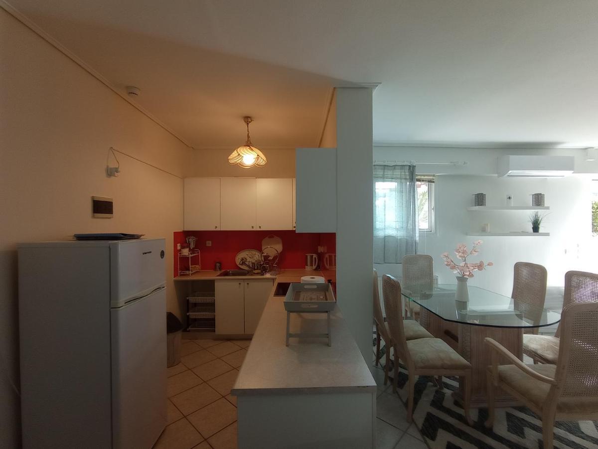 Apartment Flat With Garden Near Sea, Port And Airport