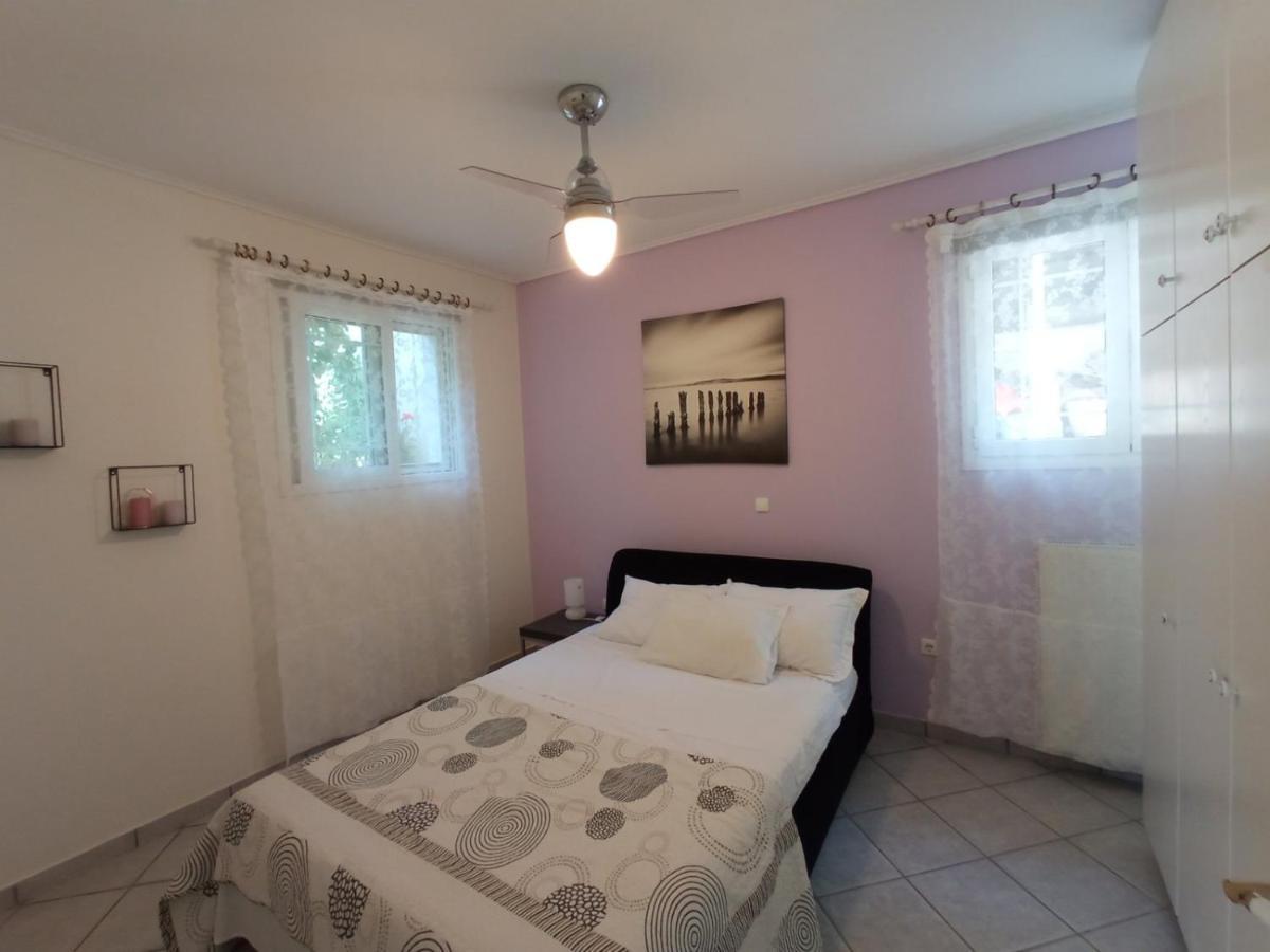 Flat With Garden Near Sea, Port And Airport Artemida (Attica)