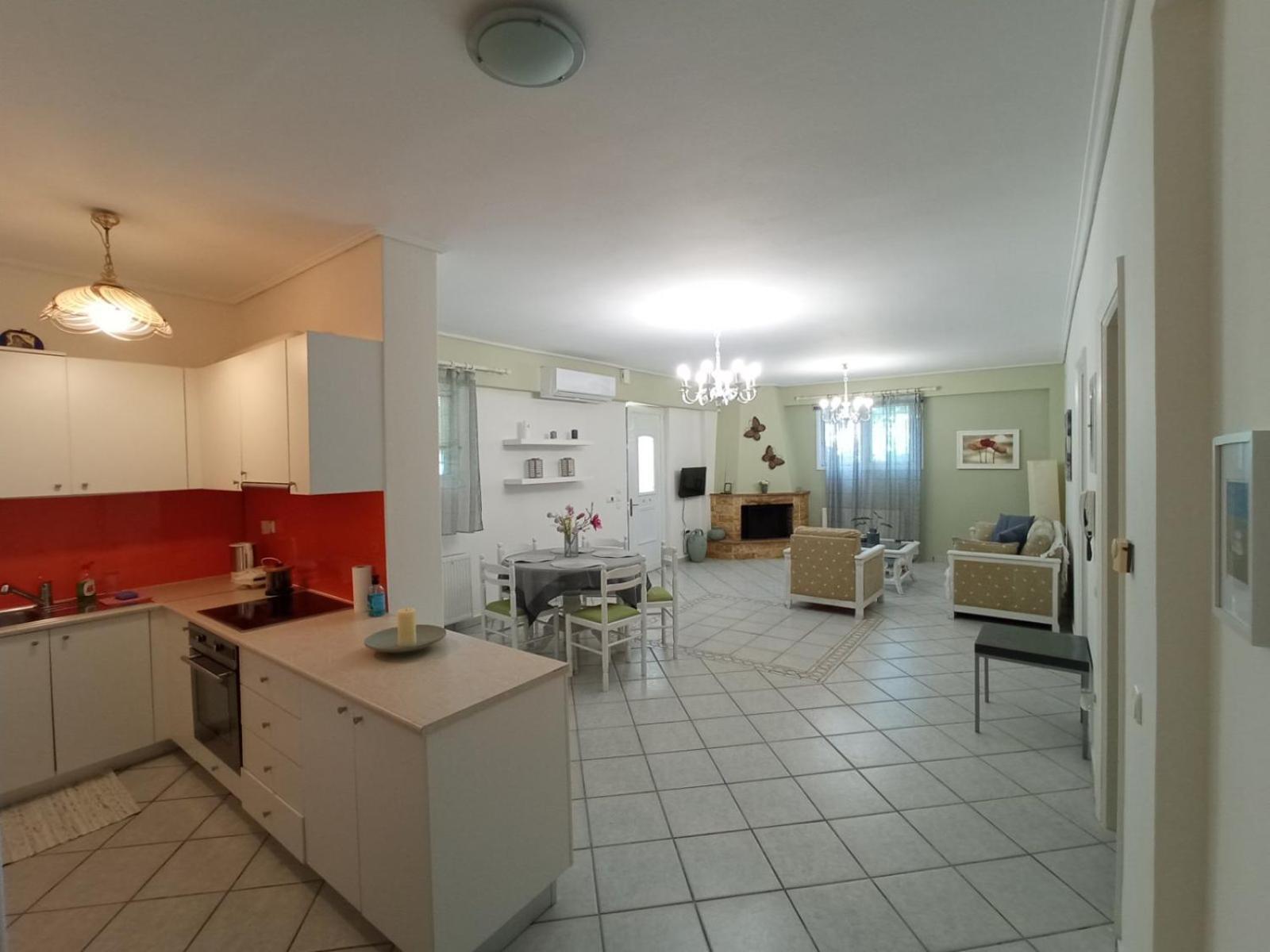 Flat With Garden Near Sea, Port And Airport
